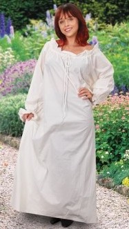 Cpuntry Maid muslin chemise