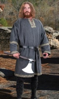 Woolen Viking Tunic in grey.