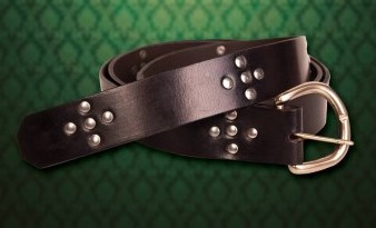Huntington black leather Medieval longbelt